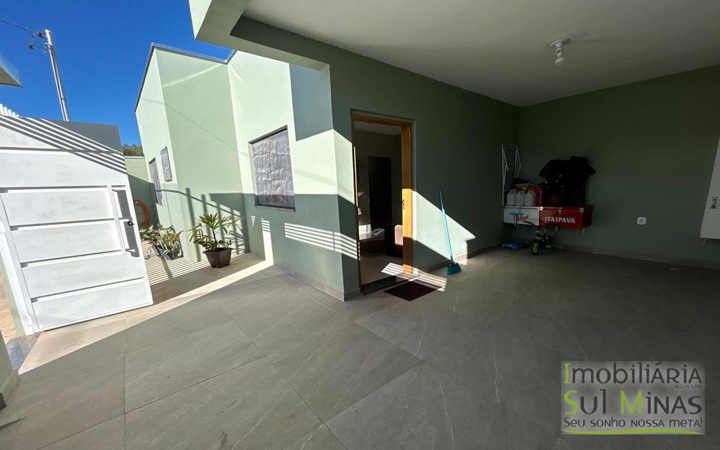 Casa Aconchegante com 3 Quartos em Ótima Localização À Venda em Cambuí MGcod2491 (5)