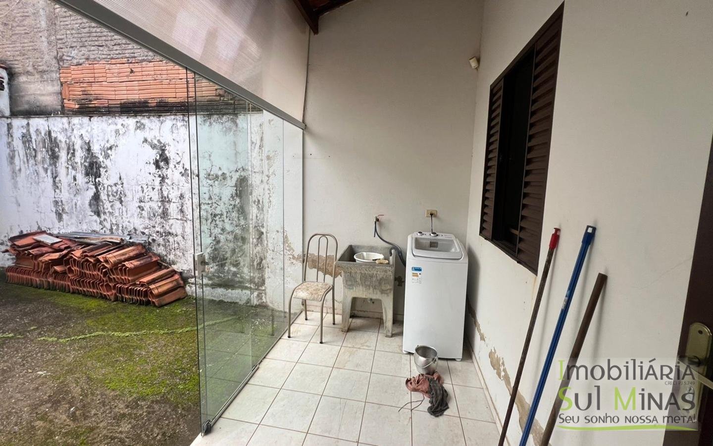 Casa Plana Próxima ao Centro de Cambuí MG À Venda COD2475 (12)
