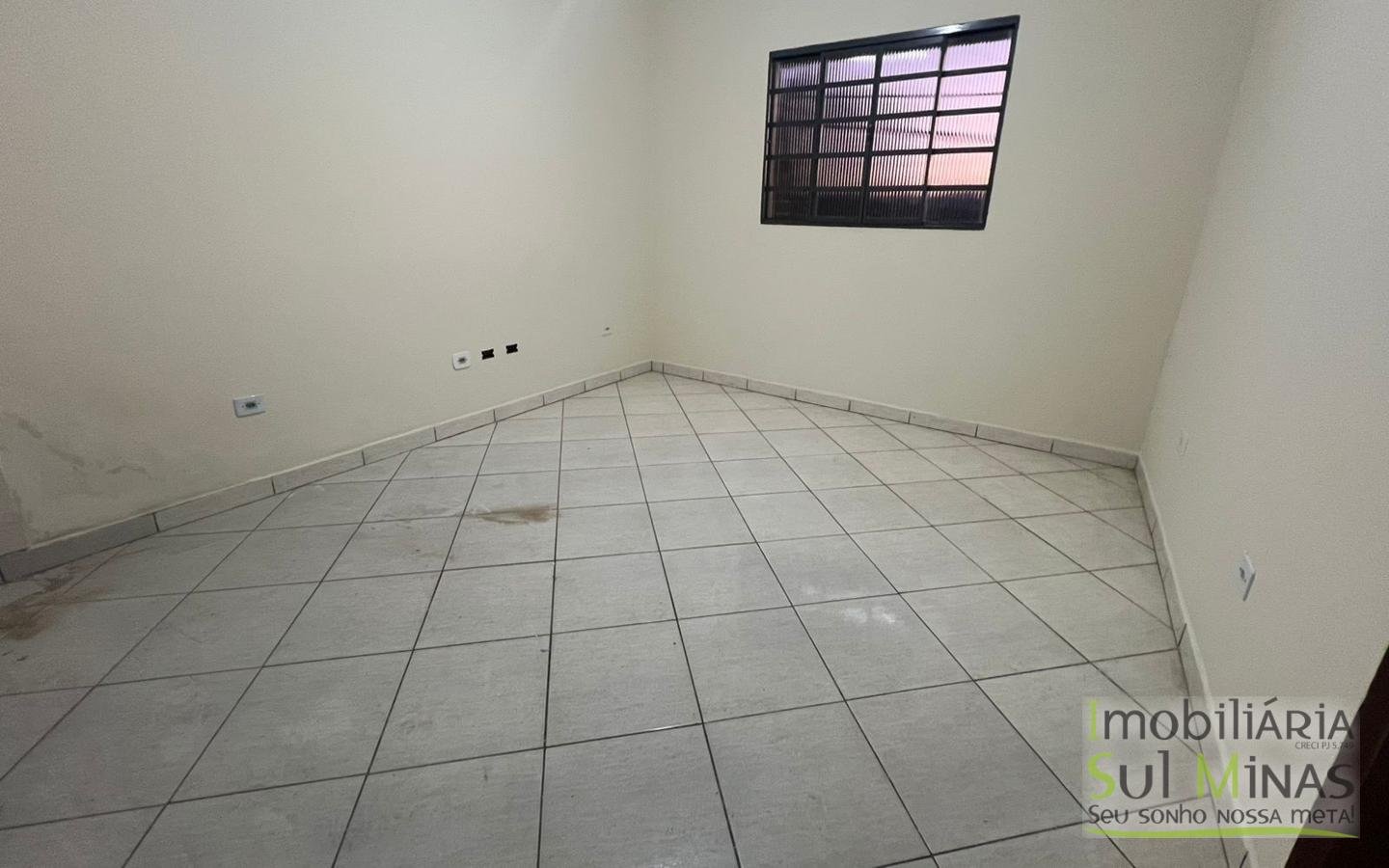 Casa com Terraço Privativo para Locação em CambuíMGcod2478 (10)