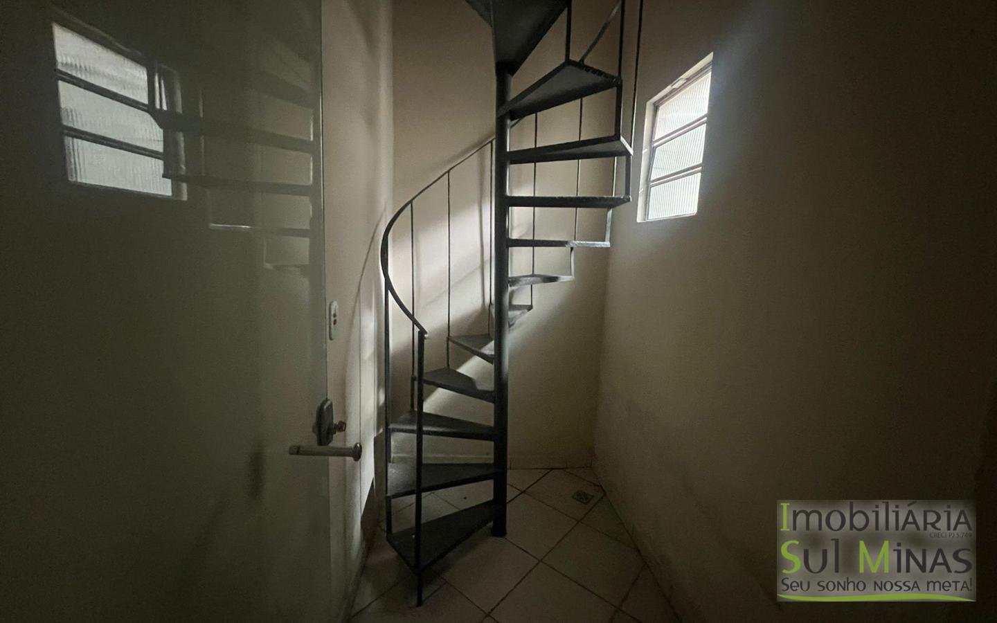 Casa com Terraço Privativo para Locação em CambuíMGcod2478 (11)