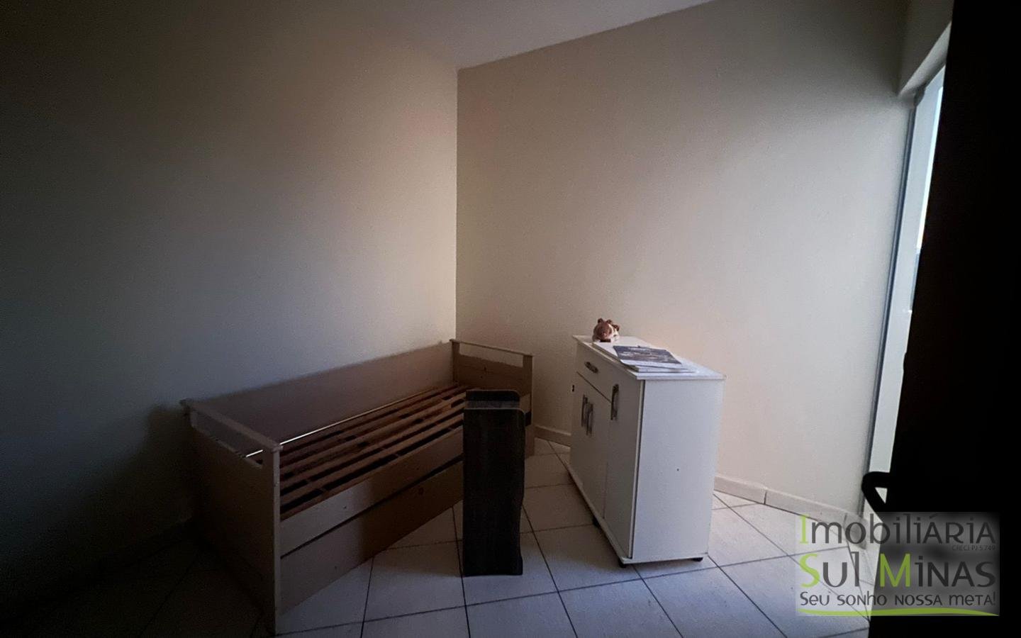 Casa com Terraço Privativo para Locação em CambuíMGcod2478 (12)