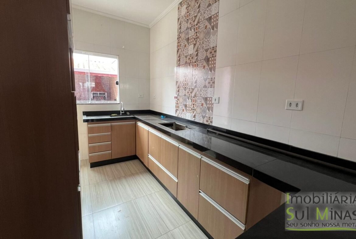 Casa plana com area de lazer a venda em Cambui MG cod2488 15