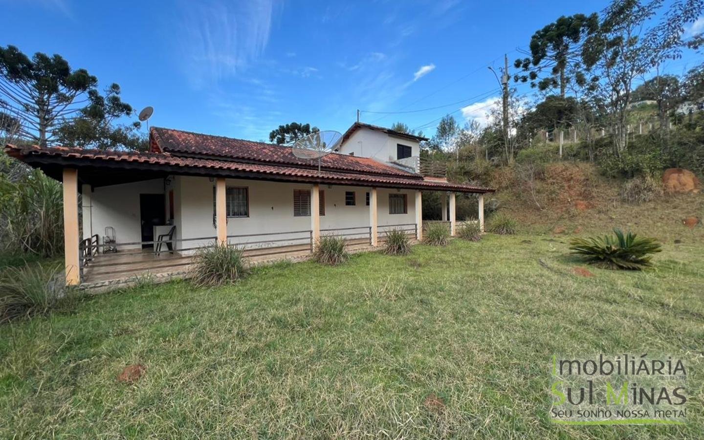 Chácara de 10.027m ² À Venda em Camanducaia apenas 3km da Fernão Dias cod2477 (19)