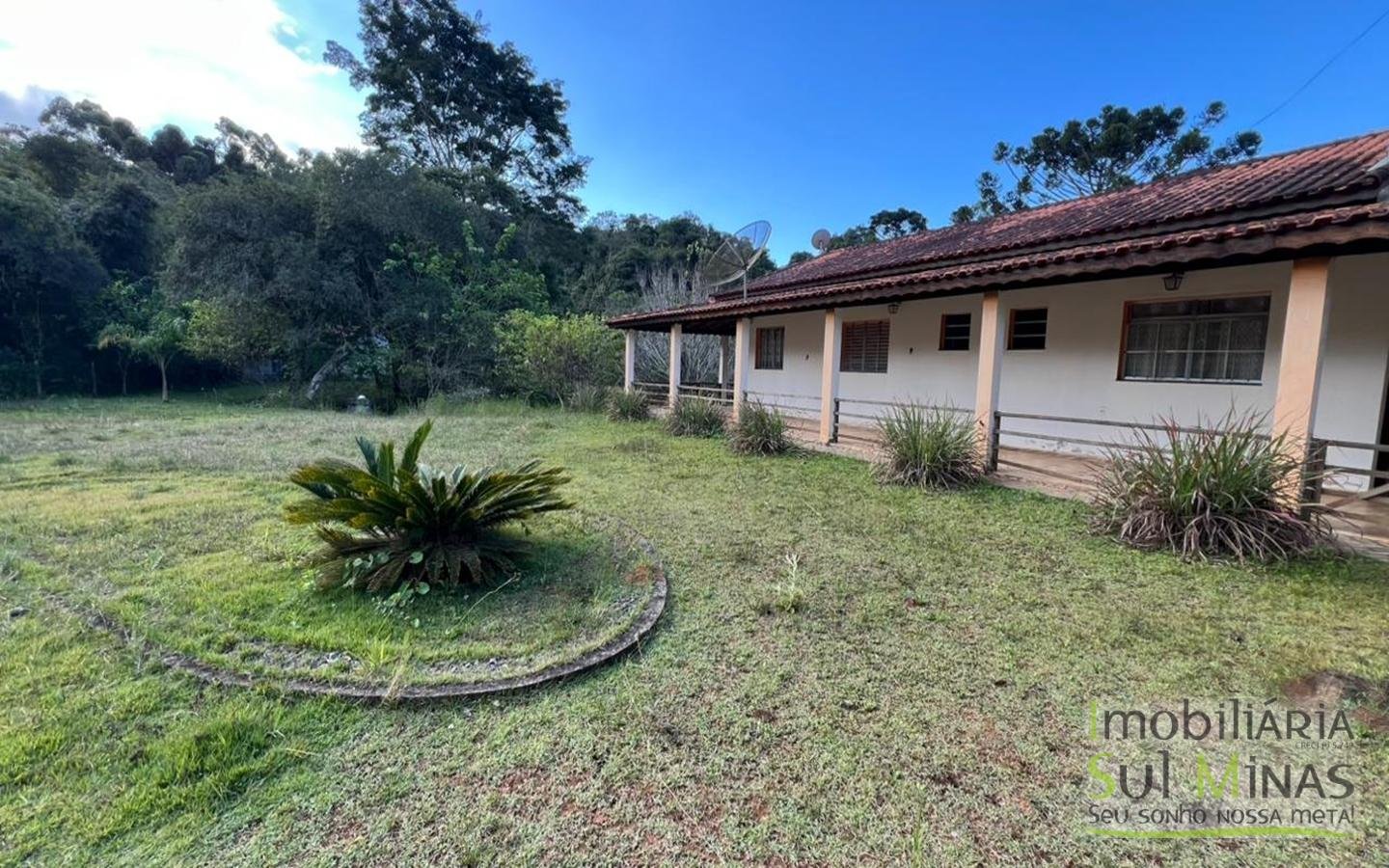Chácara de 10.027m ² À Venda em Camanducaia apenas 3km da Fernão Dias cod2477 (21)