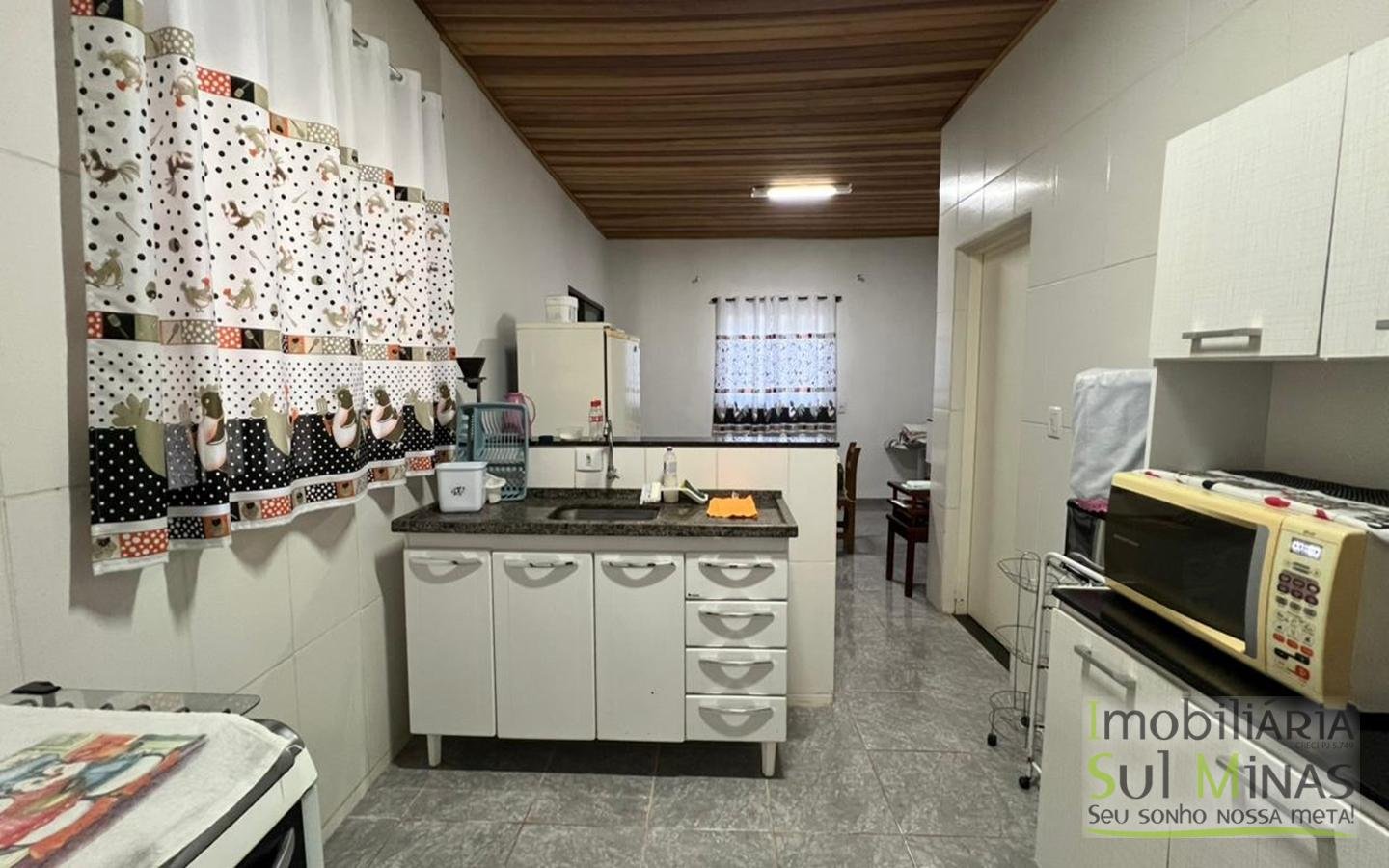 Chácara de 10.027m ² À Venda em Camanducaia apenas 3km da Fernão Dias cod2477 (26)