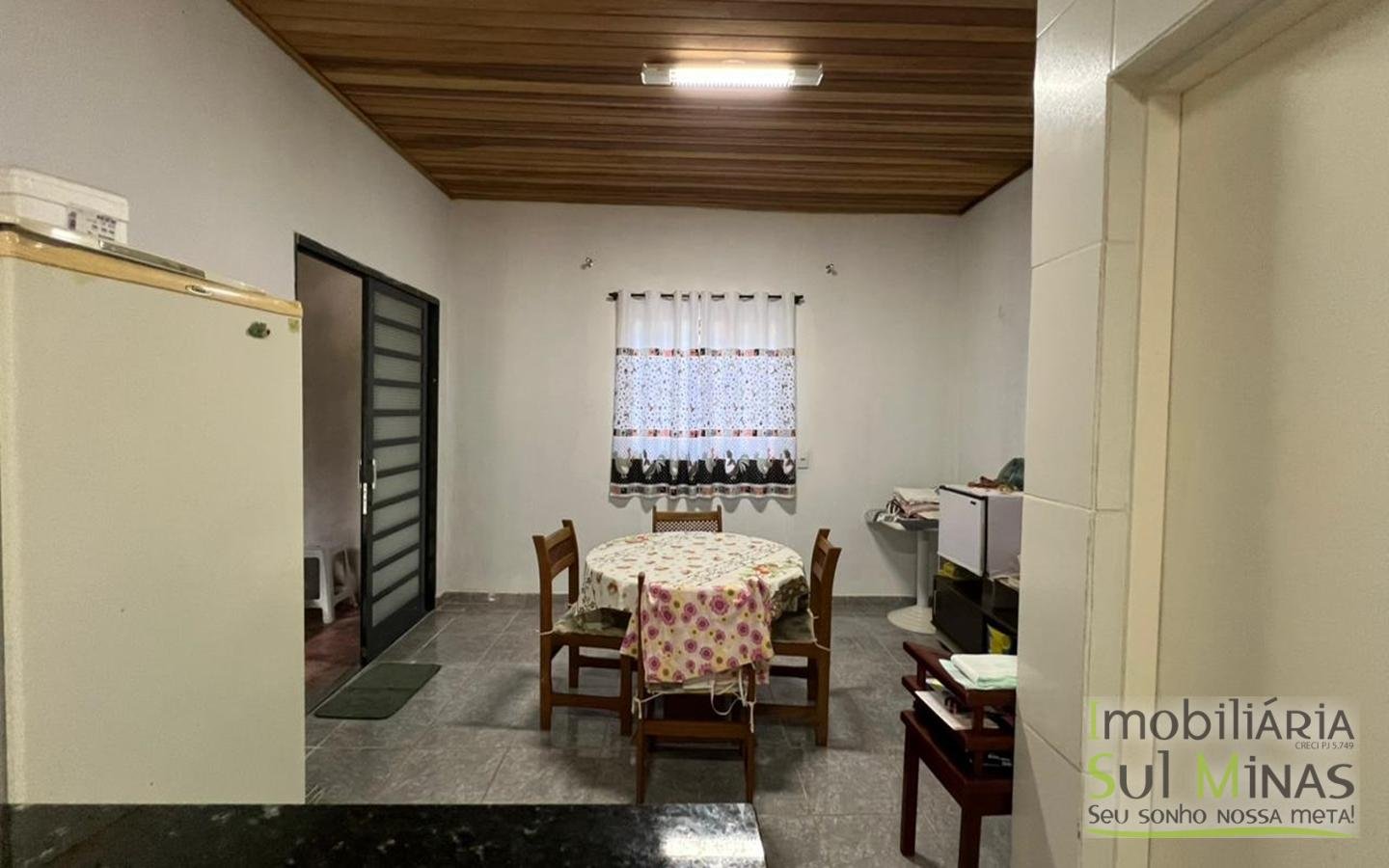 Chácara de 10.027m ² À Venda em Camanducaia apenas 3km da Fernão Dias cod2477 (30)