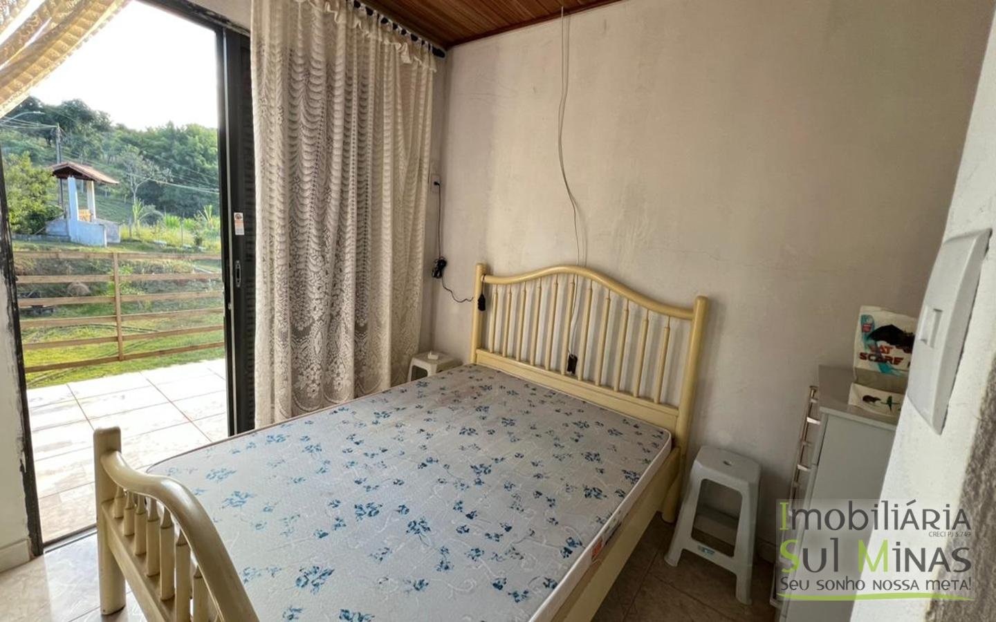 Chácara de 10.027m ² À Venda em Camanducaia apenas 3km da Fernão Dias cod2477 (35)