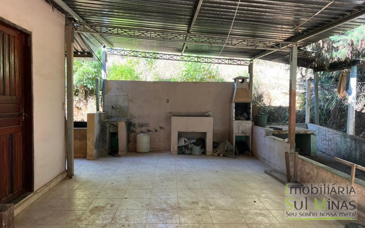 Chácara de 5000m ² a poucos metros da Fernão Dias À Venda em Cambuí MG cod2490 (29)