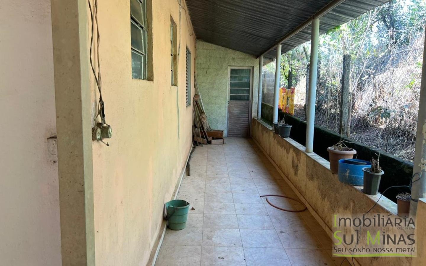 Chácara de 5000m ² a poucos metros da Fernão Dias À Venda em Cambuí MG cod2490 (4)
