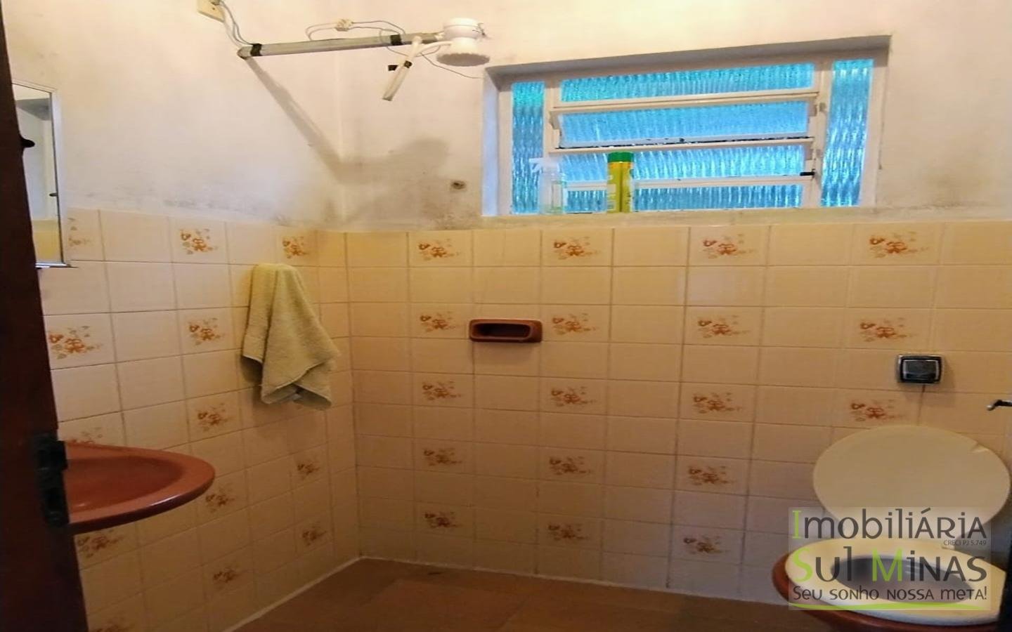 Linda Chácara de 8.000 m² à Venda em Camanducaia MG Cod. 1850 (4)
