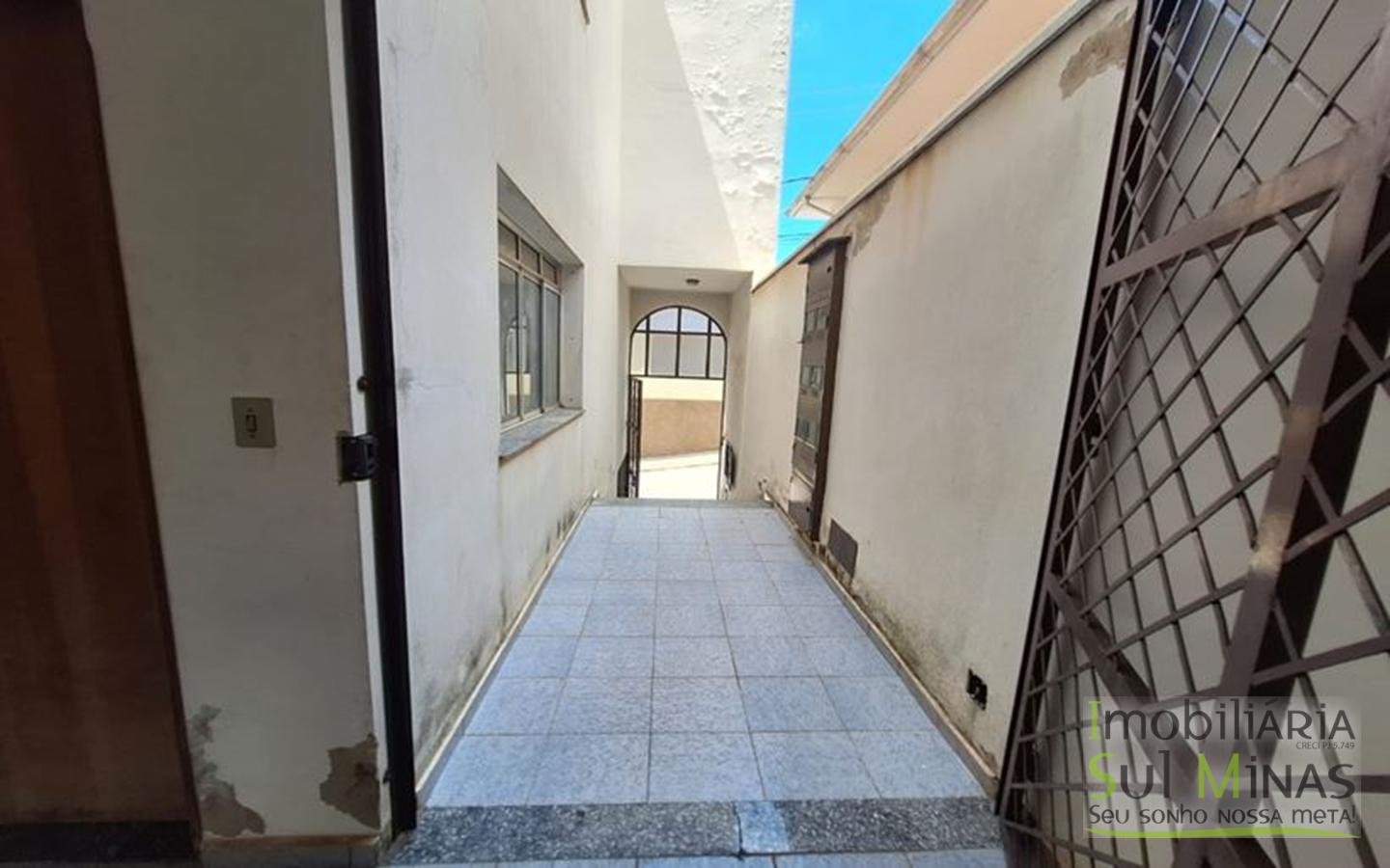 Salas Comerciais à Venda na Av Principal de Cambuí MG Cod. 1859 (5)
