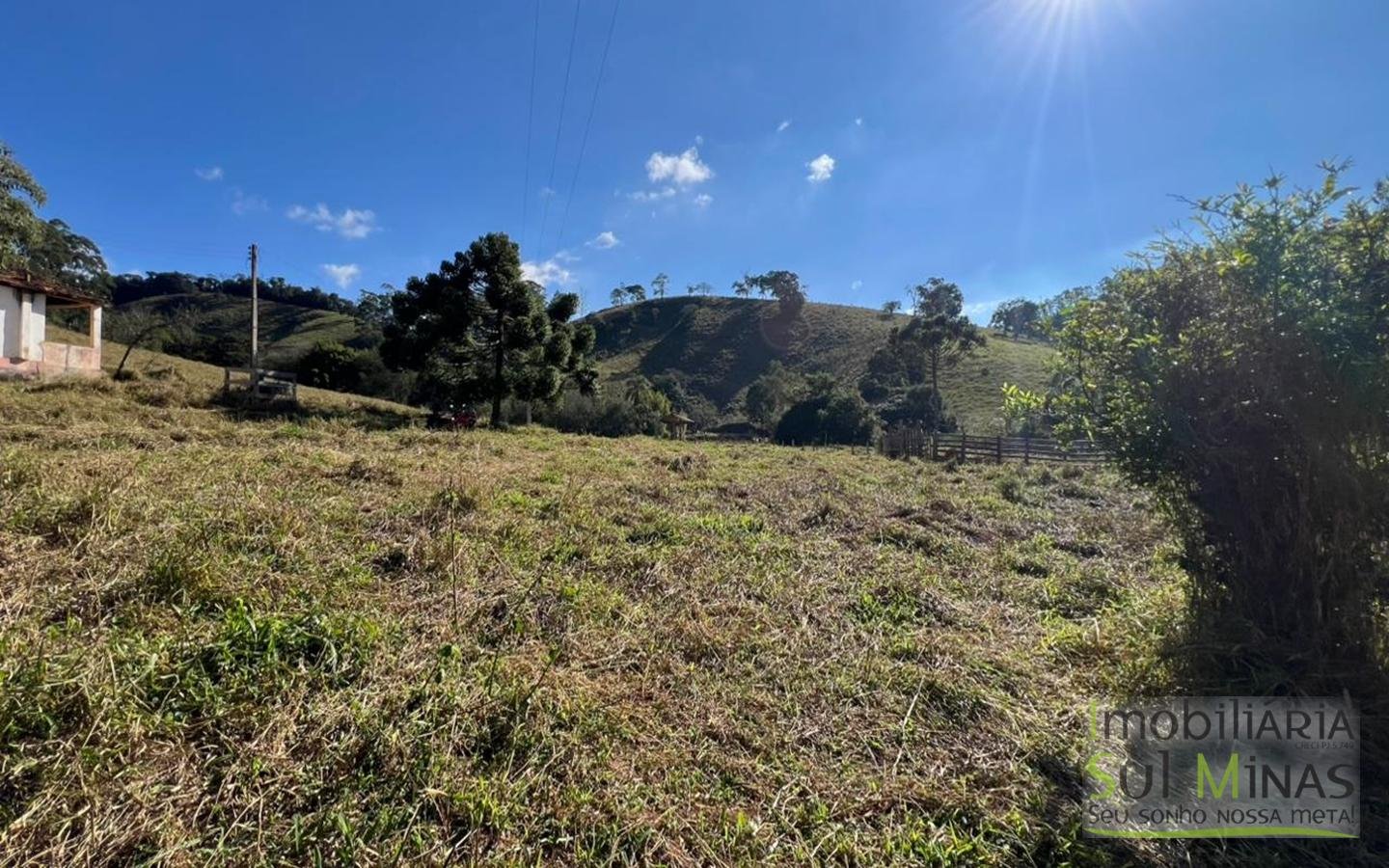 Sítio à Venda em CamanducaiaMG – 107.000 m² cod2476 (16)