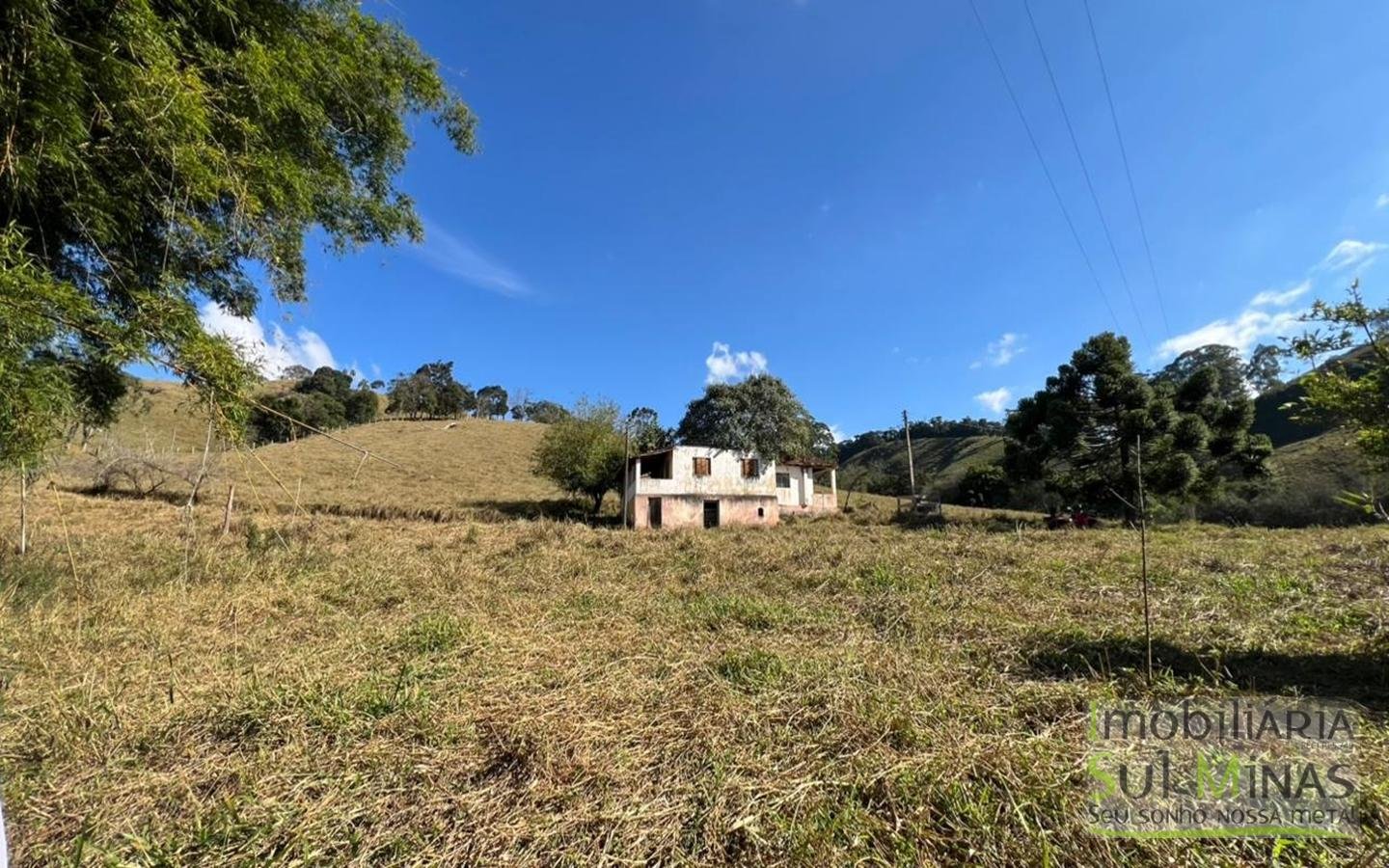Sítio à Venda em CamanducaiaMG – 107.000 m² cod2476 (17)