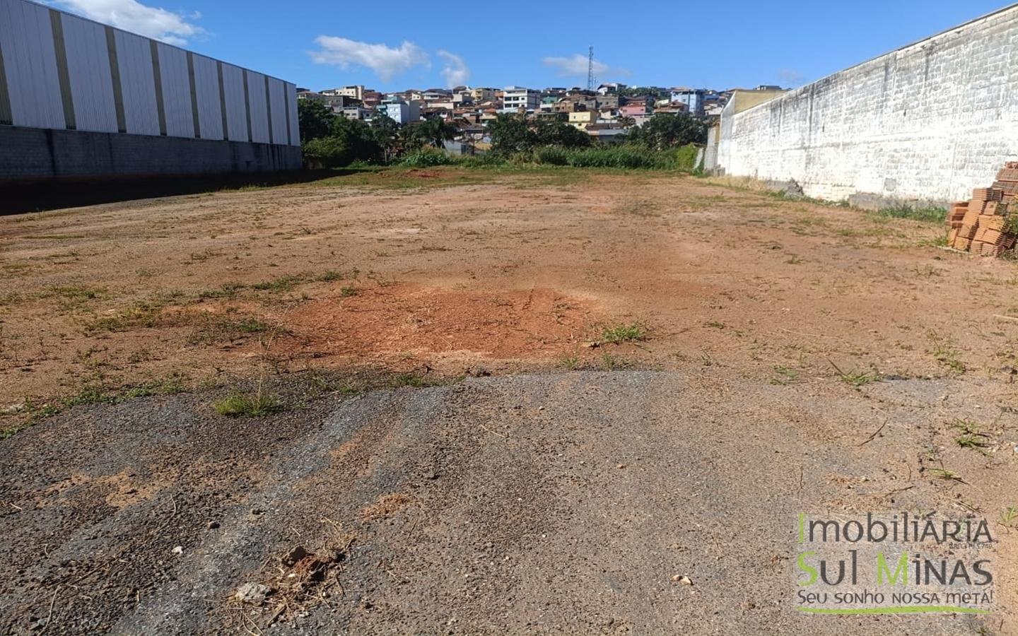 Terreno Industrial À Venda em CambuíMG – Localização Estratégica cod2480 (3)