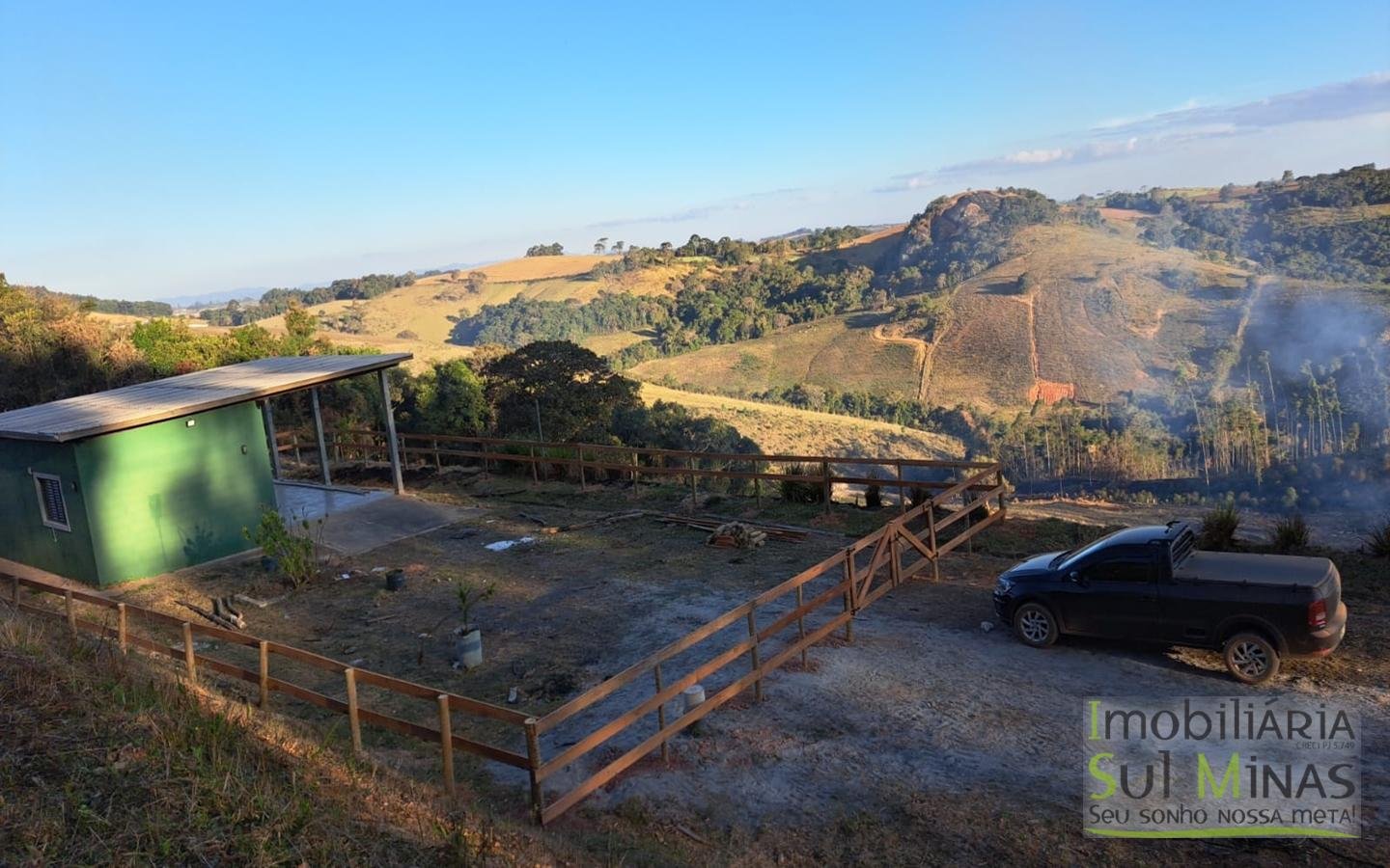 Terreno com 10,22 Hectares  Vista Espetacular a Venda em Senador Amaral MG Cód. 1702 (27)