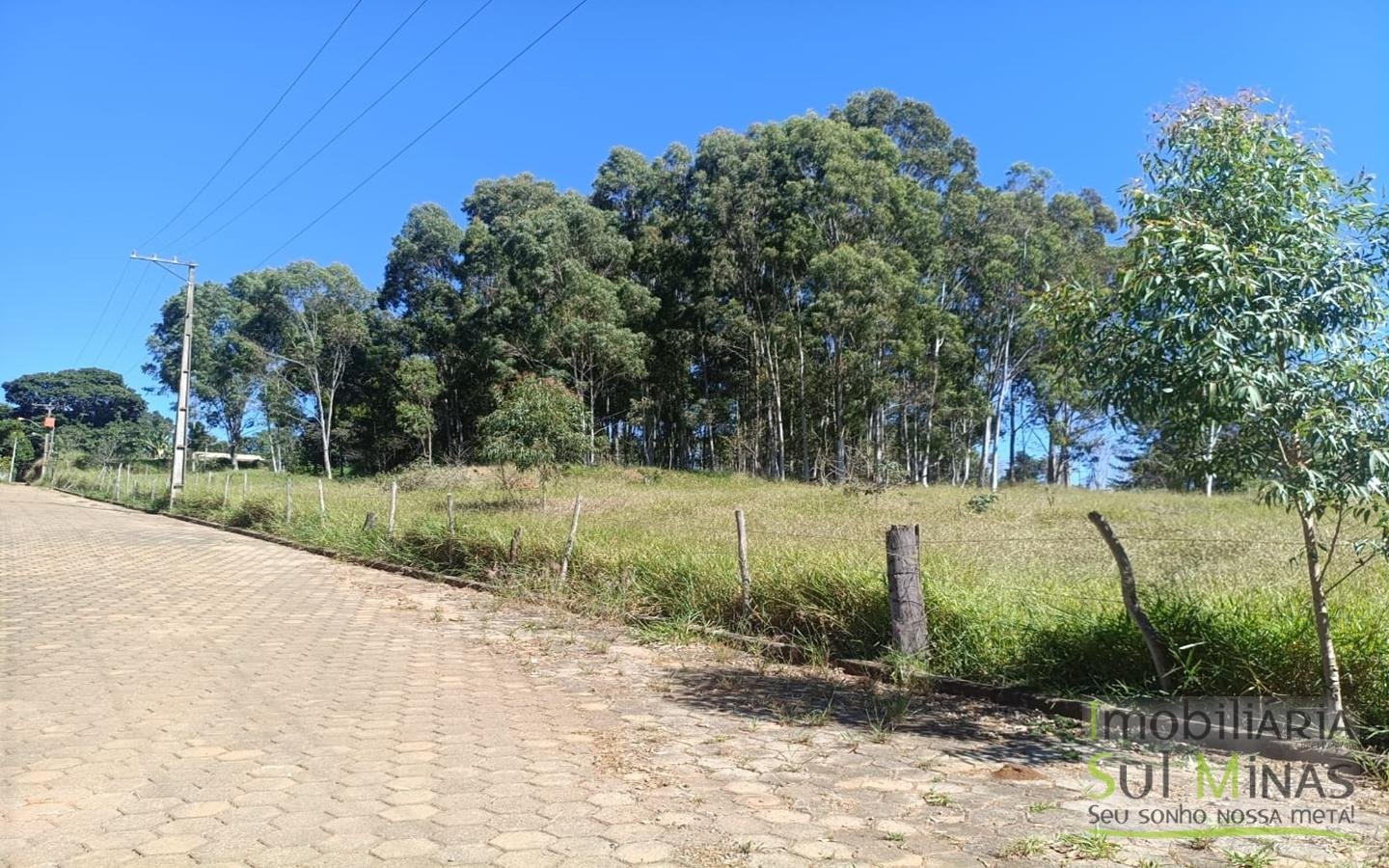 Terreno urbano com 7.500 m² À Venda em CambuíMG cod2482 (8)