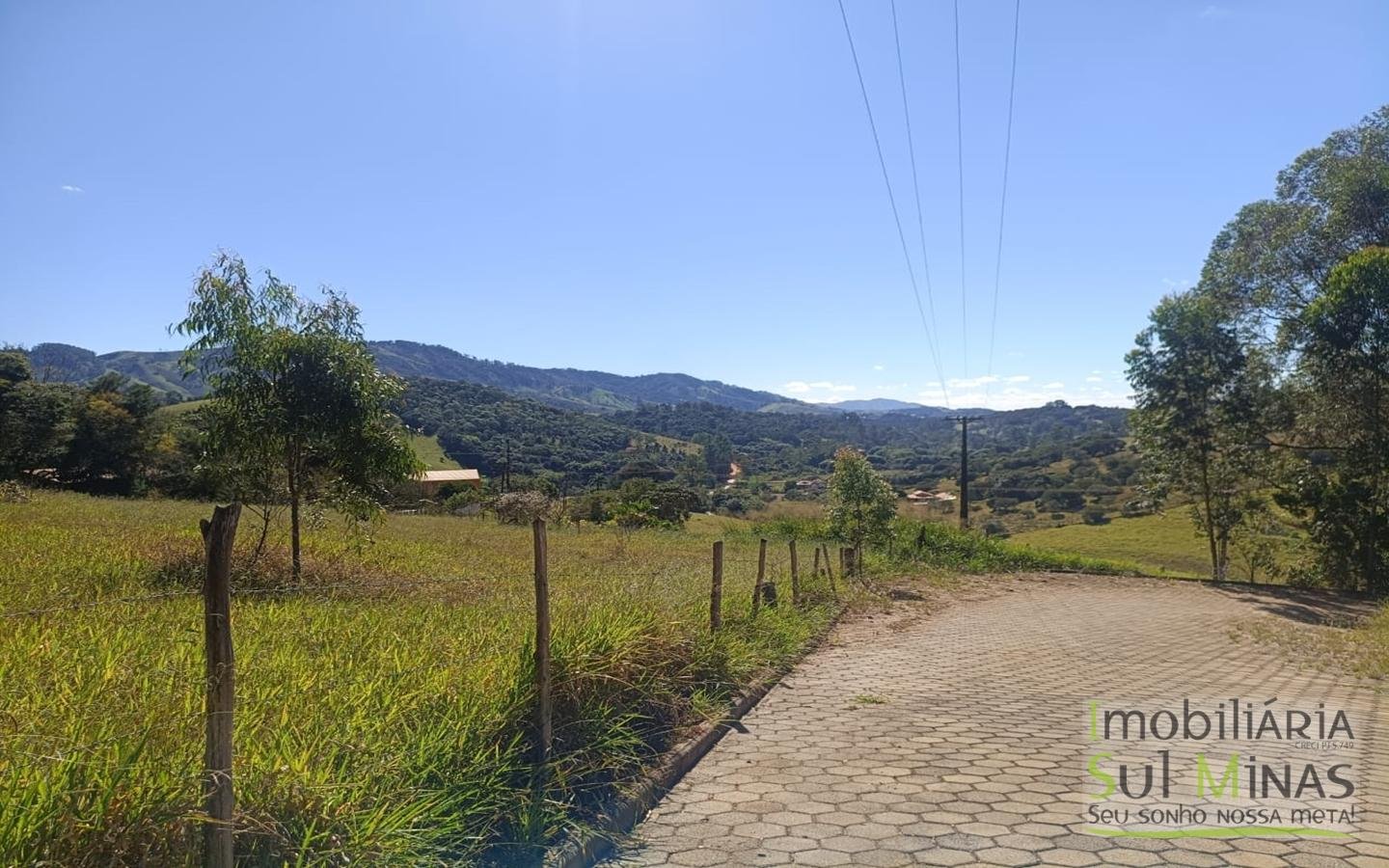 Terreno urbano com 7.500 m² À Venda em CambuíMG cod2482 (9)