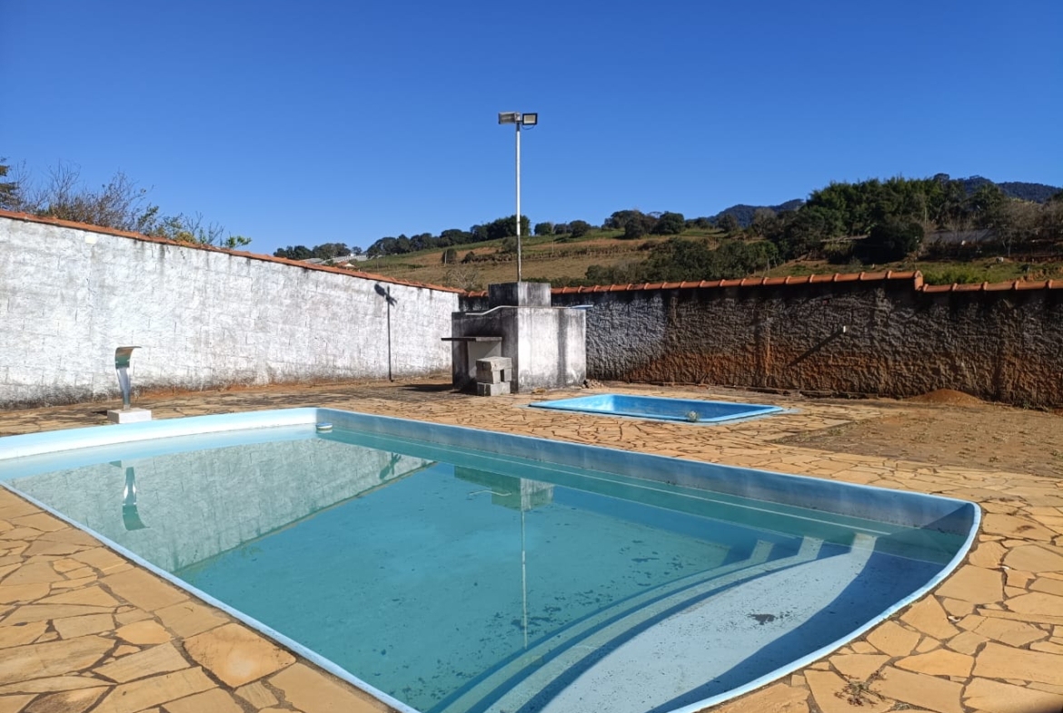 Chácara de 950m² com piscina e escritura a venda em Cambuí MG — foto 02