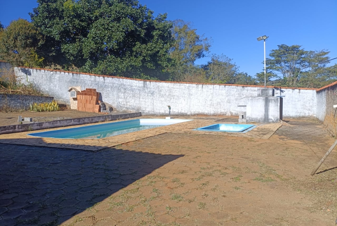 Chácara de 950m² com piscina e escritura a venda em Cambuí MG — foto 03