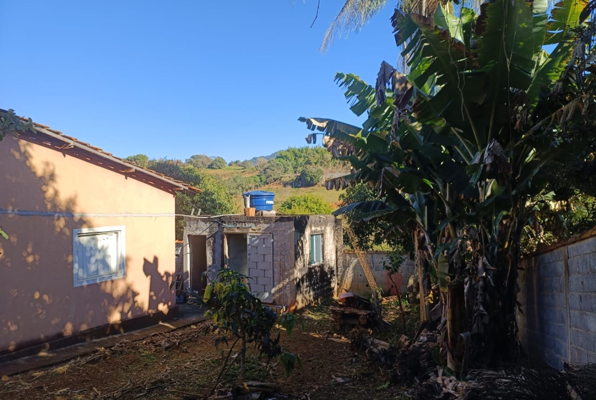 Chácara de 950m² com piscina e escritura a venda em Cambuí MG — foto 09