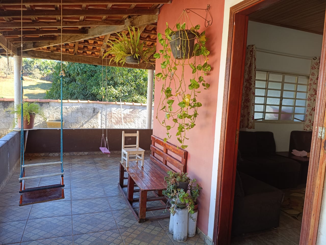 Chácara de 950m² com piscina e escritura a venda em Cambuí MG — 2503 — Foto 10 Chácara de 950m² com piscina e escritura a venda em Cambuí MG — foto 10