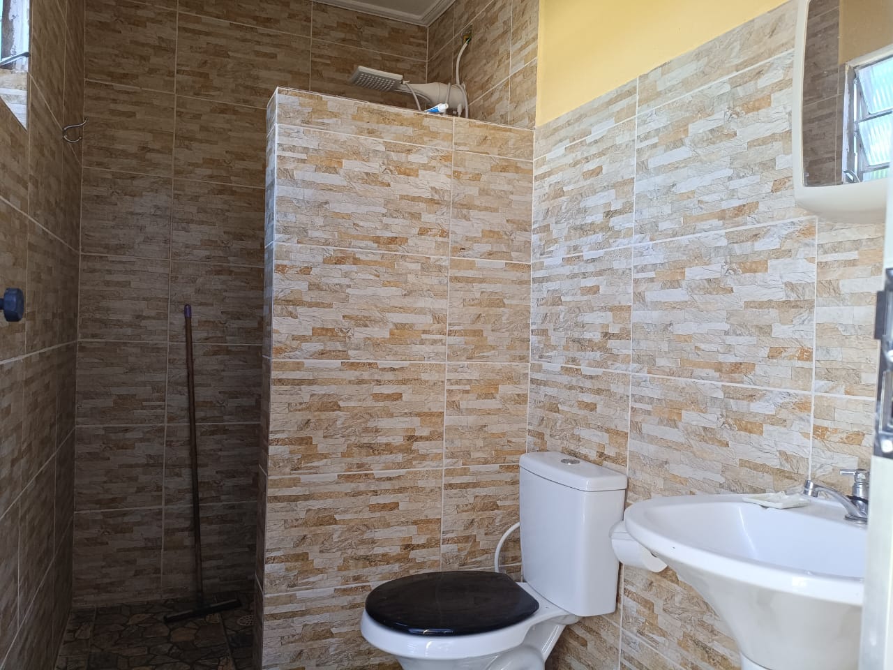 Chácara de 950m² com piscina e escritura a venda em Cambuí MG — 2503 — Foto 25 Chácara de 950m² com piscina e escritura a venda em Cambuí MG — foto 25