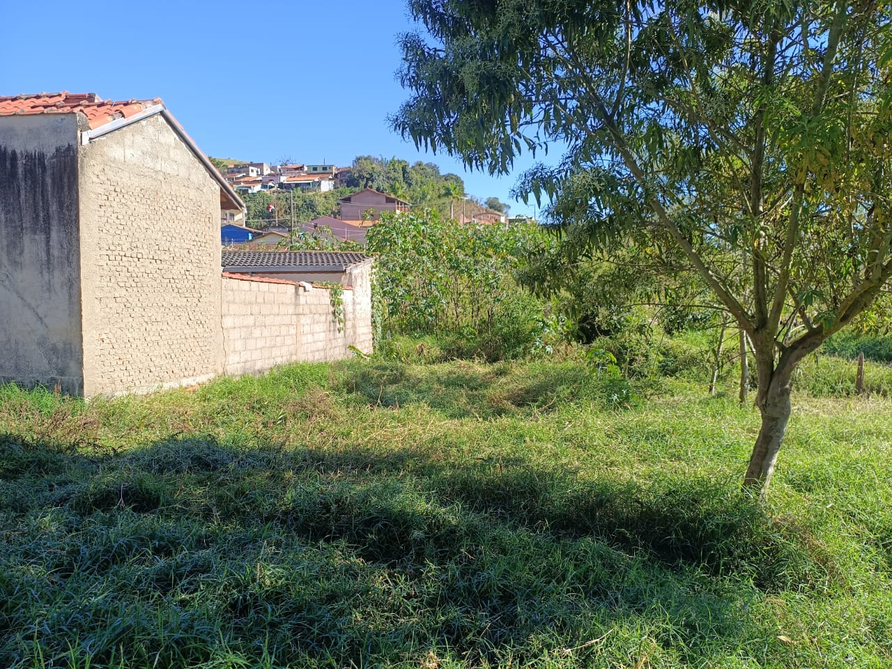 Lote de 320 m² próximo ao centro à venda em Córrego do Bom Jesus MG — 2504 — Foto 03 Lote de 320 m² próximo ao centro à venda em Córrego do Bom Jesus MG — foto 03