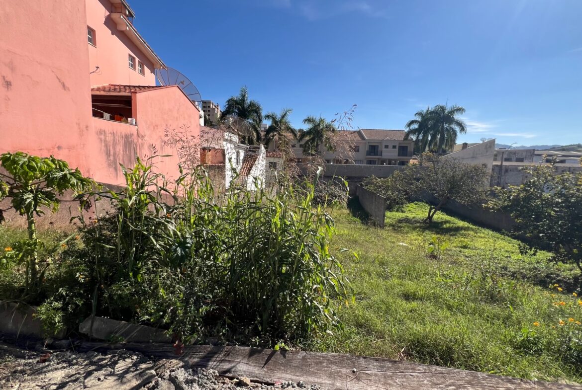 Imagem 03 do lote à venda em Cambuí/MG — cód. 2509