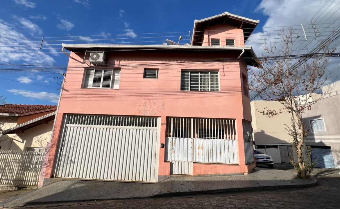 Imagem 02 da casa em Cambuí/MG — cód. 2511