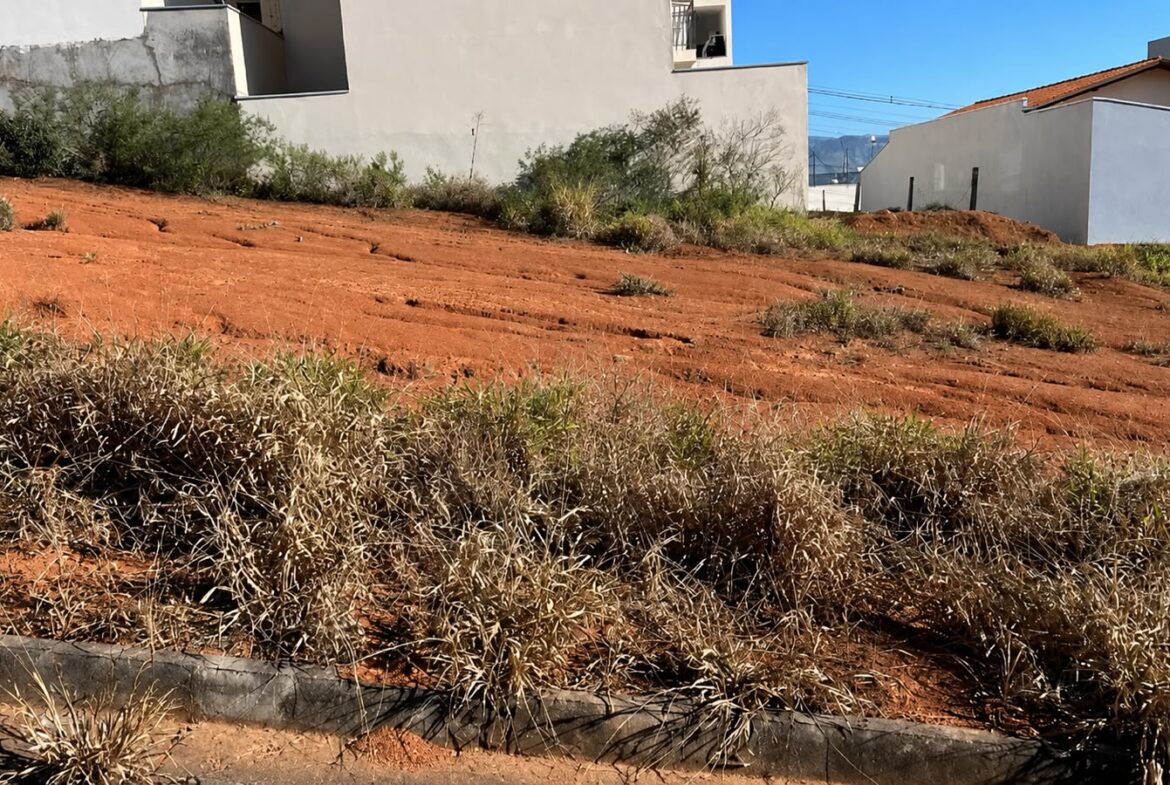 Imagem 03 do lote à venda em Cambuí/MG — cód. 2514
