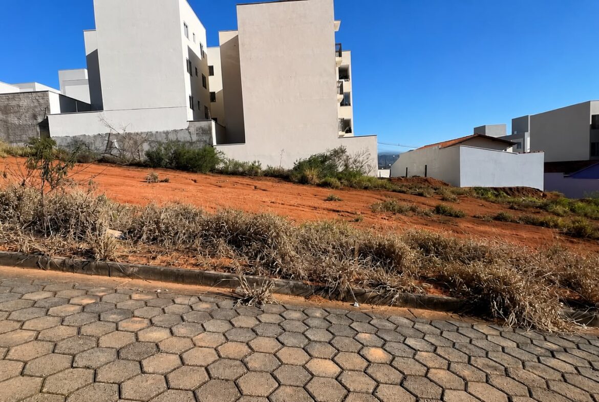 Imagem 04 do lote à venda em Cambuí/MG — cód. 2514