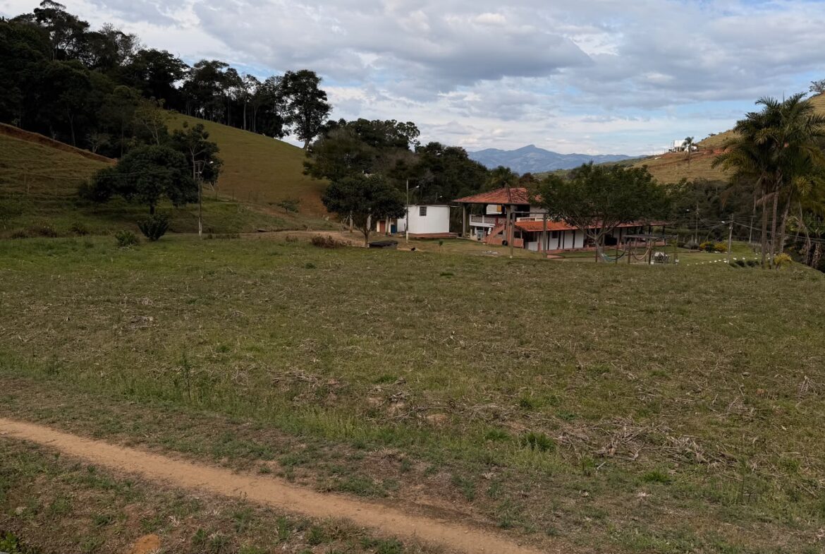 Imagem 08 do sítio em Cambuí/MG — cód. 2517