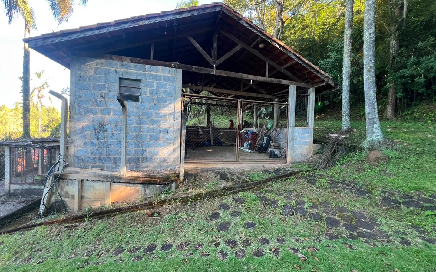 Chácara Exclusiva – 12.000 m² | Apenas 10 minutos da cidade!