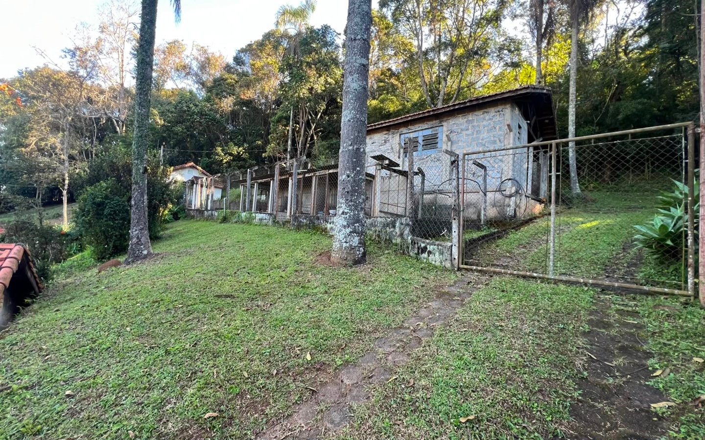 Chácara Exclusiva – 12.000 m² | Apenas 10 minutos da cidade!