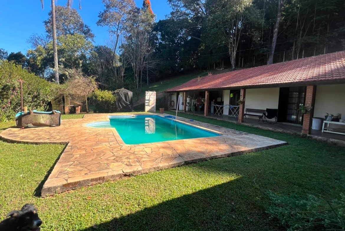 Chácara Exclusiva – 12.000 m² | Apenas 10 minutos da cidade!