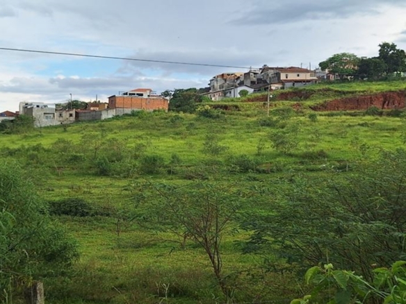 Terreno Urbano com 2.400m² a Venda em Cambuí MG