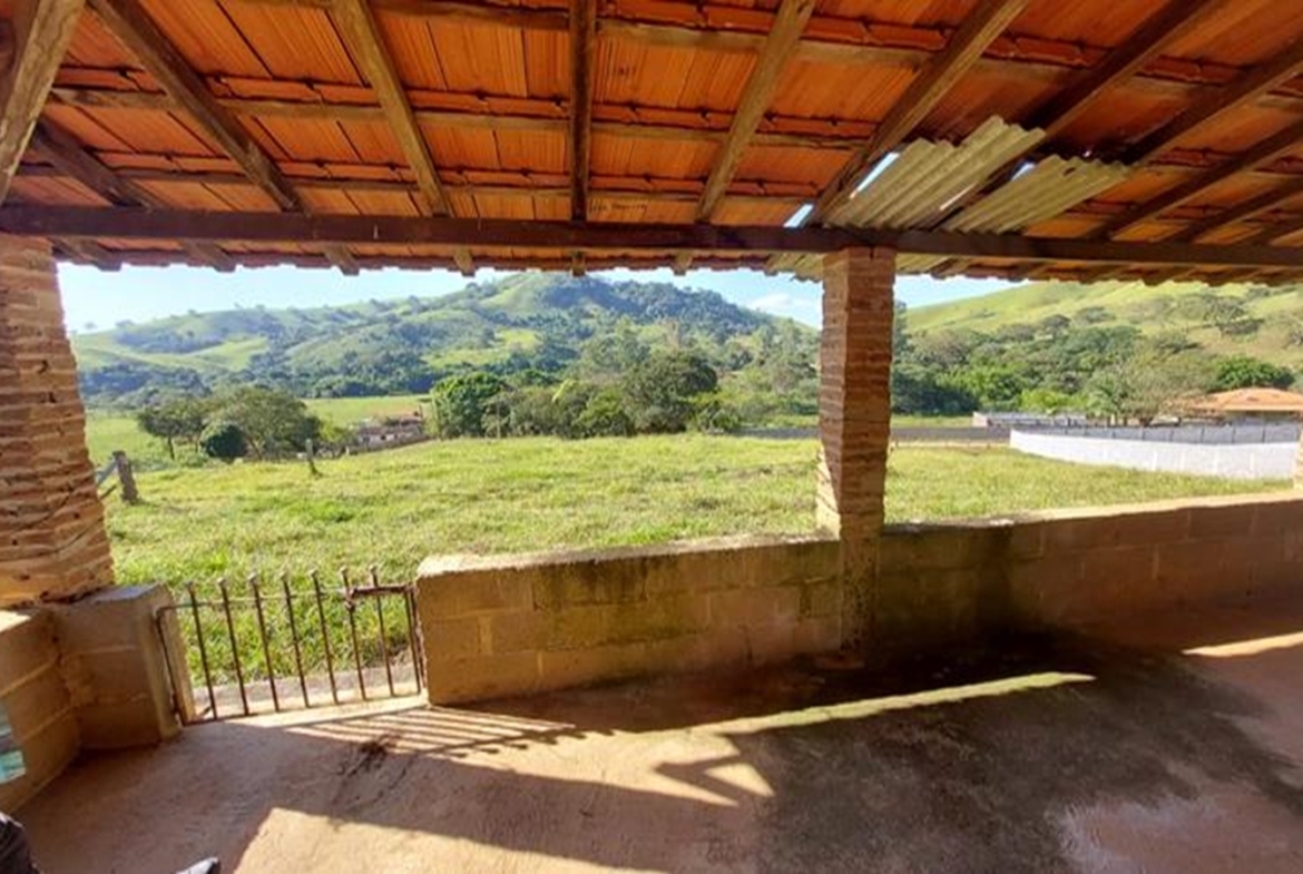 Terreno a 2km da Cachoeira com 2000 m² a Venda em Cambuí MG