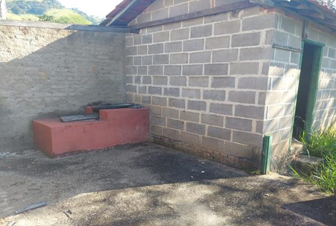 Terreno a 2km da Cachoeira com 2000 m² a Venda em Cambuí MG