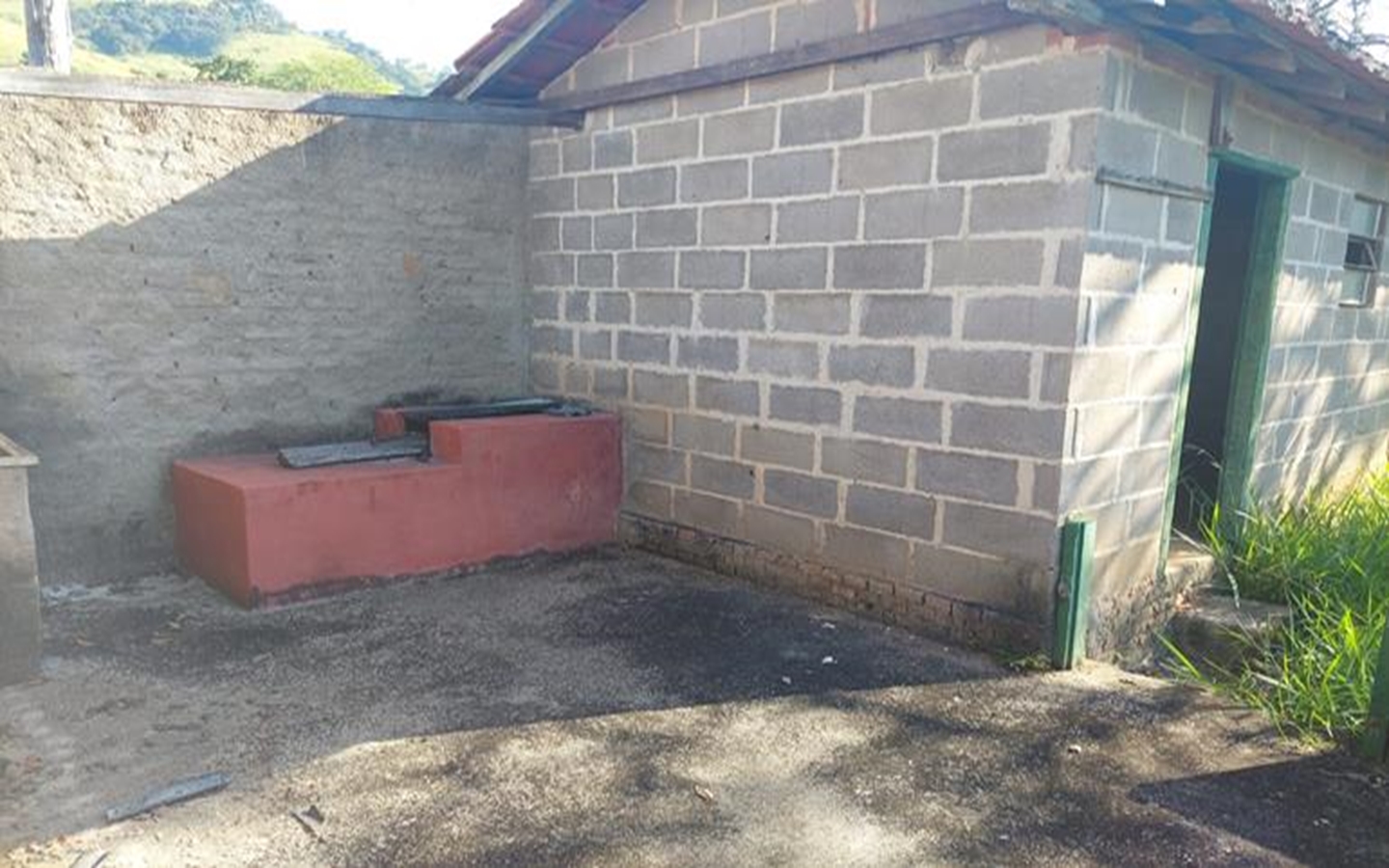 Terreno a 2km da Cachoeira com 2000 m² a Venda em Cambuí MG Cód. 1688 (13) Terreno a 2km da Cachoeira com 2000 m² a Venda em Cambuí MG