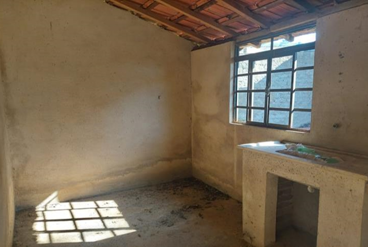 Terreno a 2km da Cachoeira com 2000 m² a Venda em Cambuí MG