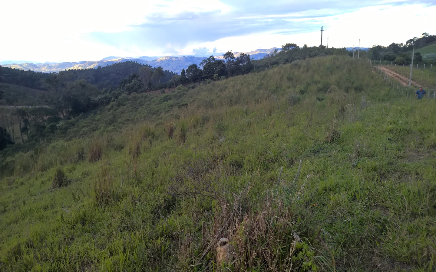 Terreno nas margens da Pista em Senador Amaral Vista 360º