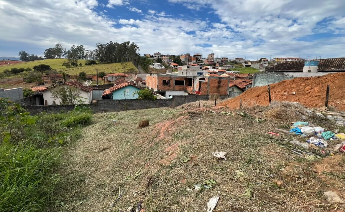 Imagem 03 do lote à venda em Cambuí/MG — cód. 2521
