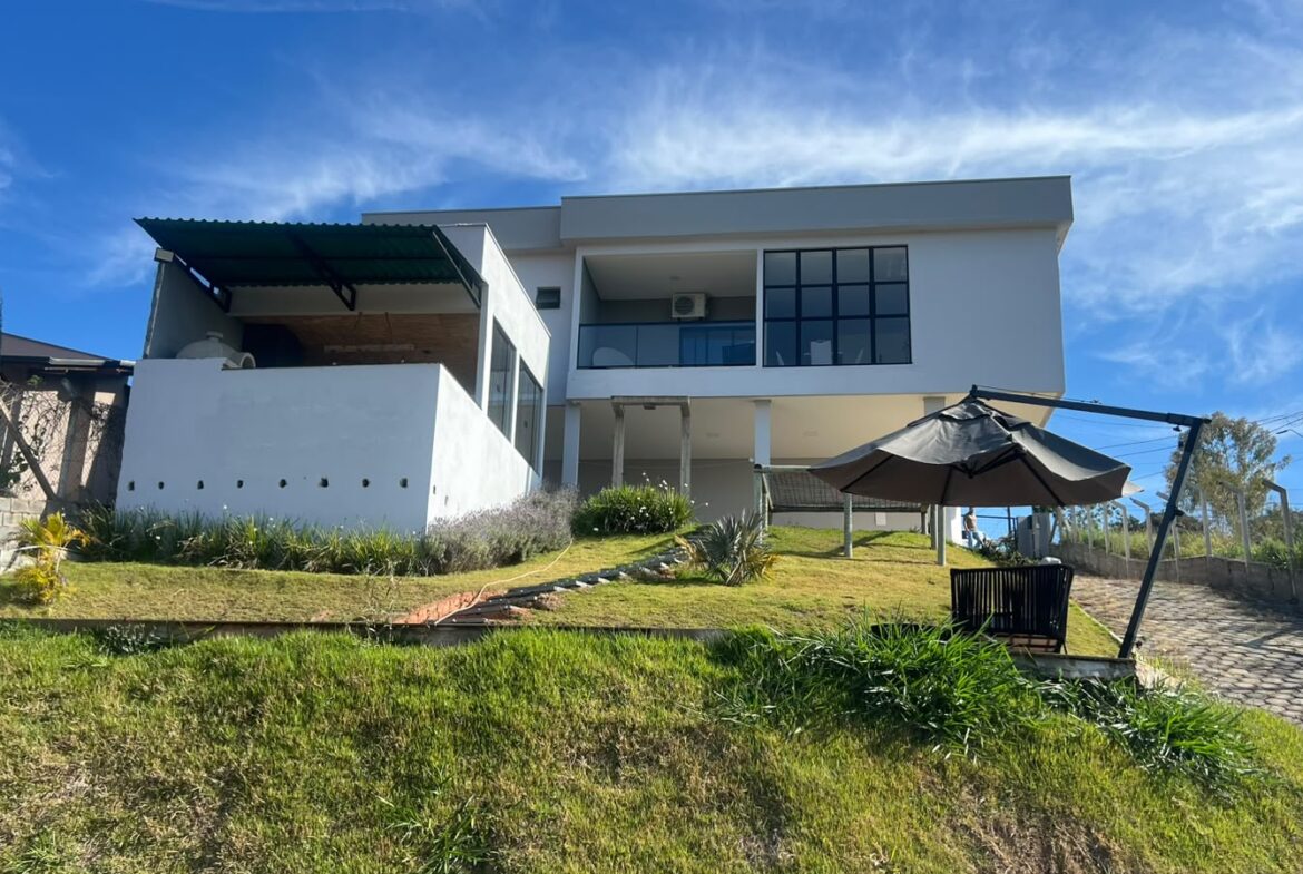 Imagem 02 da casa à venda em Córrego do Bom Jesus/MG — cód. 2524