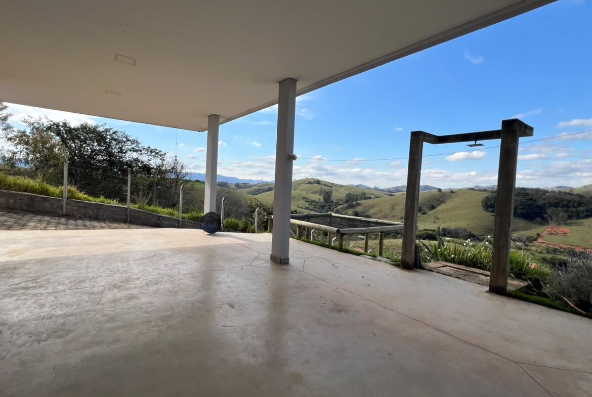 Imagem 05 da casa à venda em Córrego do Bom Jesus/MG — cód. 2524
