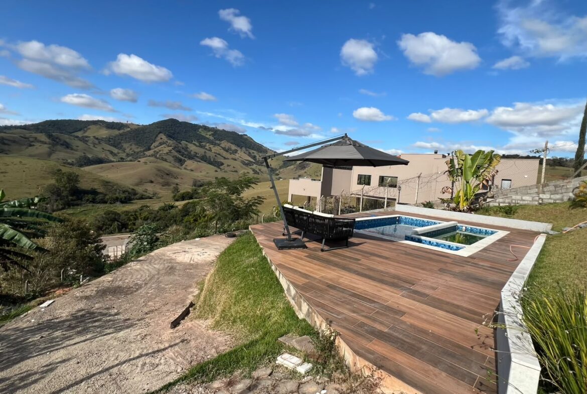Imagem 08 da casa à venda em Córrego do Bom Jesus/MG — cód. 2524