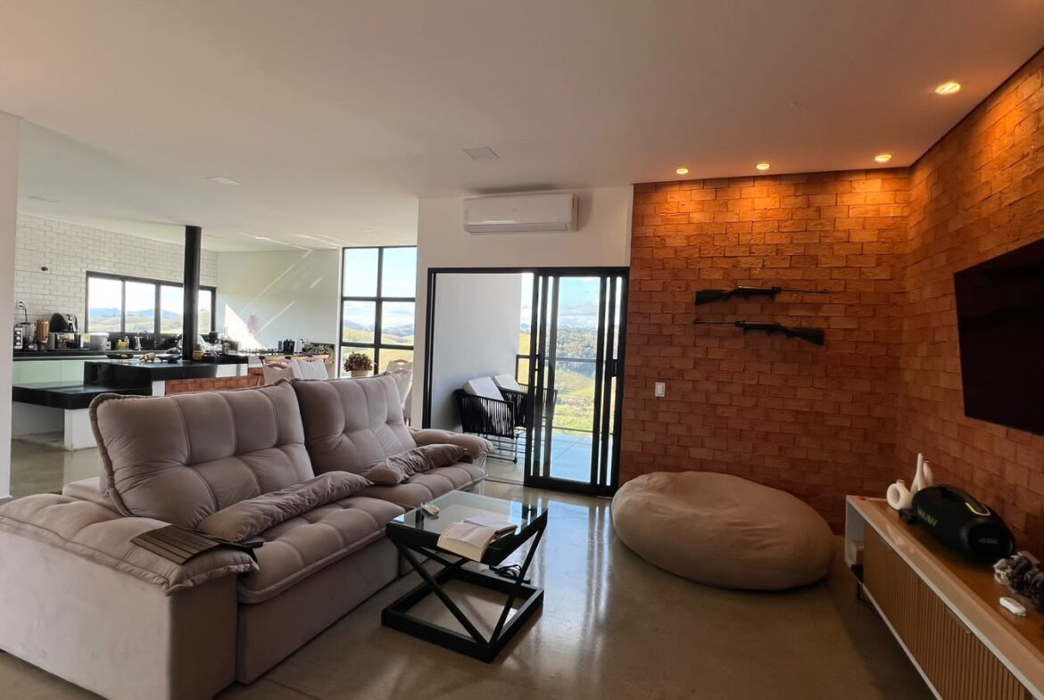 Imagem 15 da casa à venda em Córrego do Bom Jesus/MG — cód. 2524