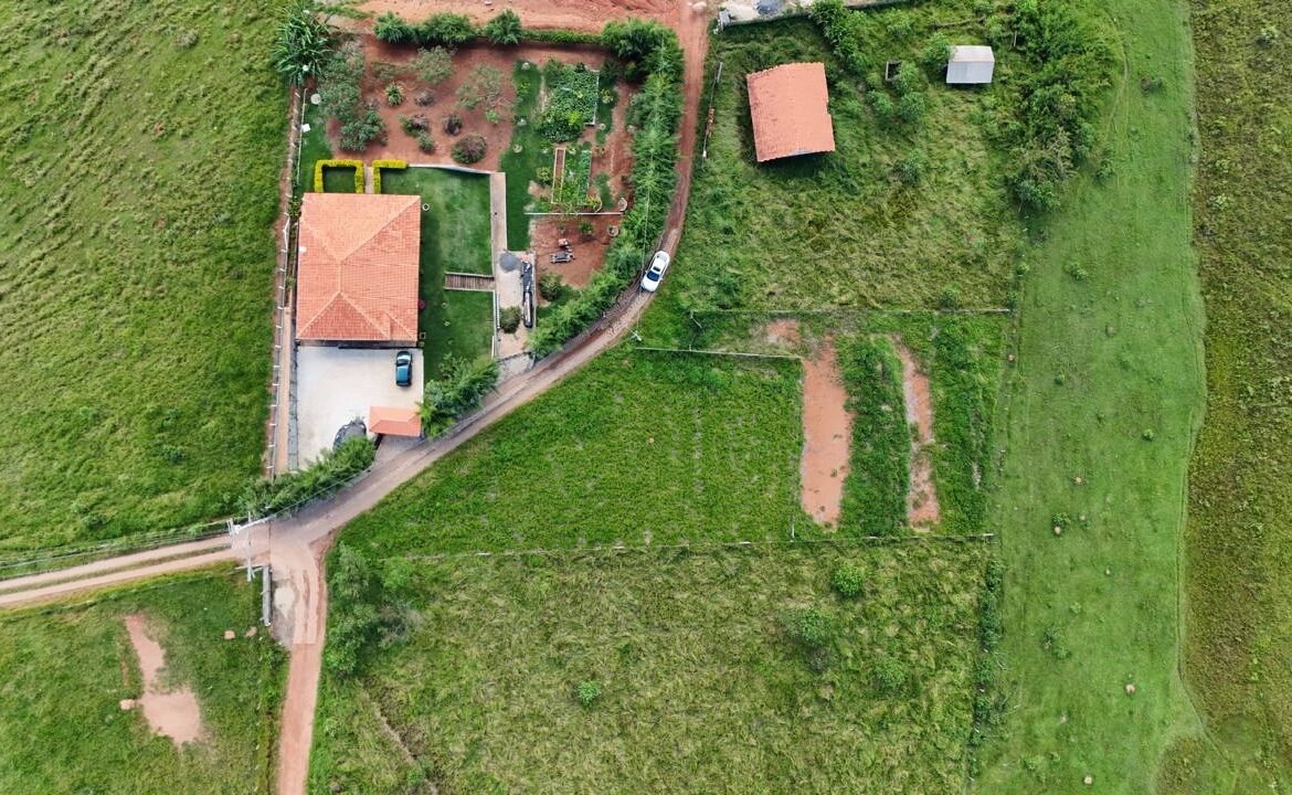 Imagem 02 do terreno em Córrego do Bom Jesus/MG — cód. 2530