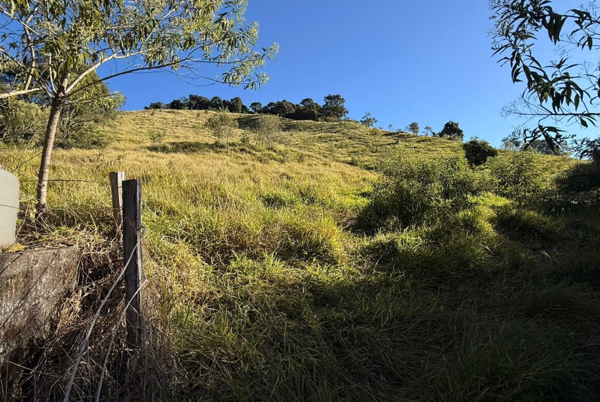 Sítio Rural à Venda em Córrego do Bom Jesus MG – 38.000 m²