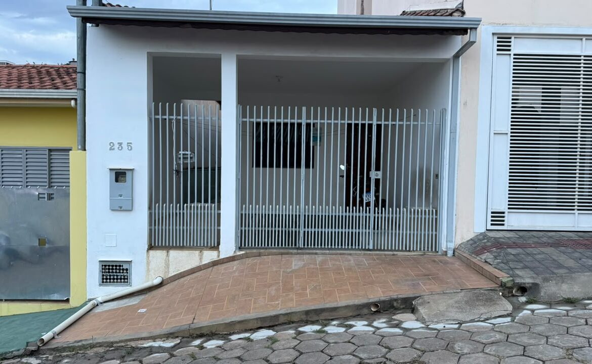 Imagem 02 da casa à venda em Cambuí/MG — cód. 2551