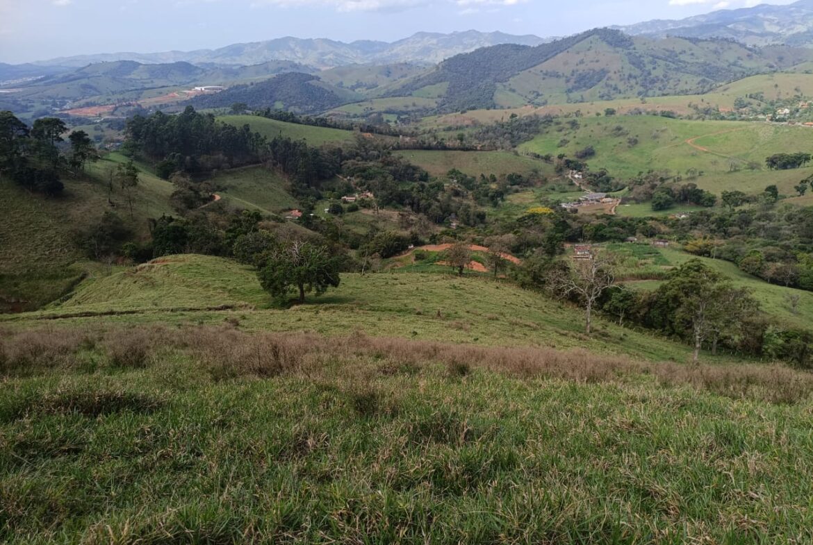 Imagem 05 do terreno à venda em Cambuí/MG — cód. 2552